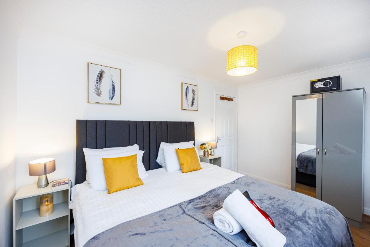 Lovely 2 Bd Hse With Parking Near Excel 伦敦 外观 照片